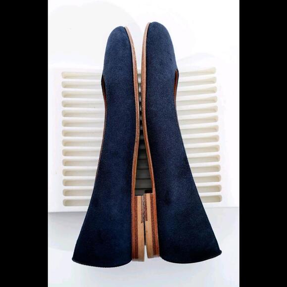 Margaux The Classic Suede Ballet Flats Womens Sz 35.5 EU / 5.5 US Shoes - Picture 14 of 16